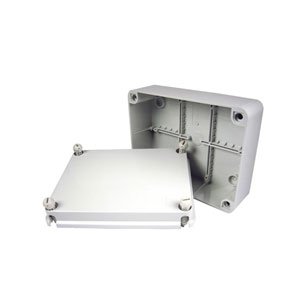 Plast montage kasser